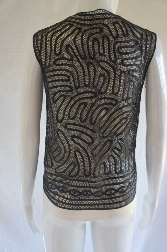 Sophie Hong Black Silk Crochet Knit Vest - image 5