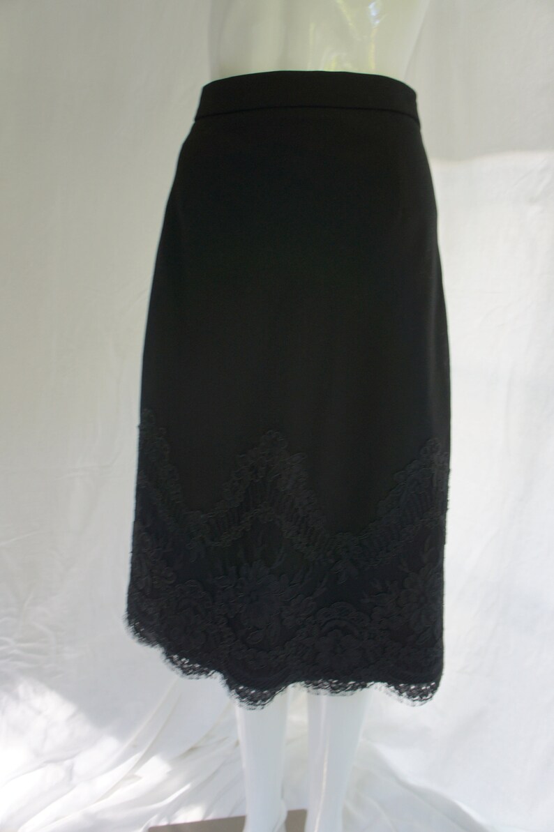 Peggy Jennings Black Lace Trim Scalloped Edge Wool Skirt image 4
