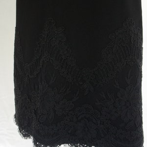 Peggy Jennings Black Lace Trim Scalloped Edge Wool Skirt image 10
