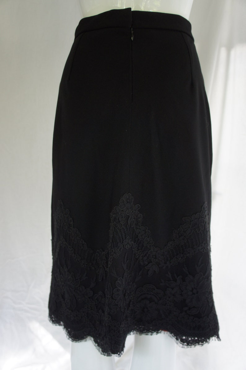 Peggy Jennings Black Lace Trim Scalloped Edge Wool Skirt image 8