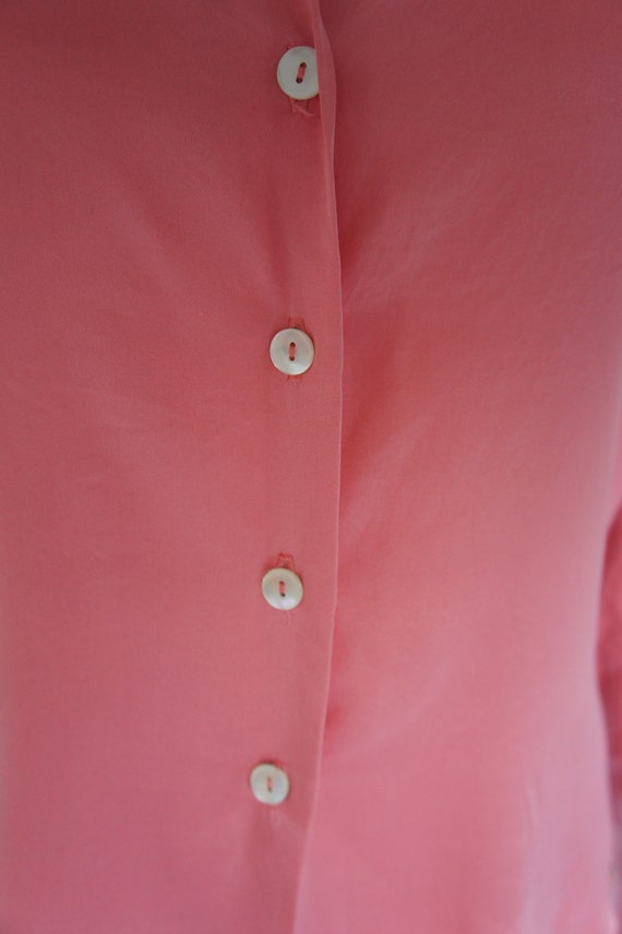 Trina Turk Coral Pink Silk Charmeuse Shirt Button… - image 7