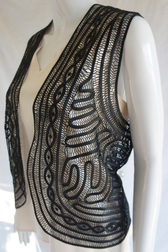 Sophie Hong Black Silk Crochet Knit Vest - image 3