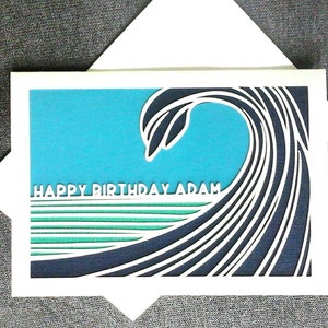 Carte d’anniversaire personnalisée avec conception d’onde