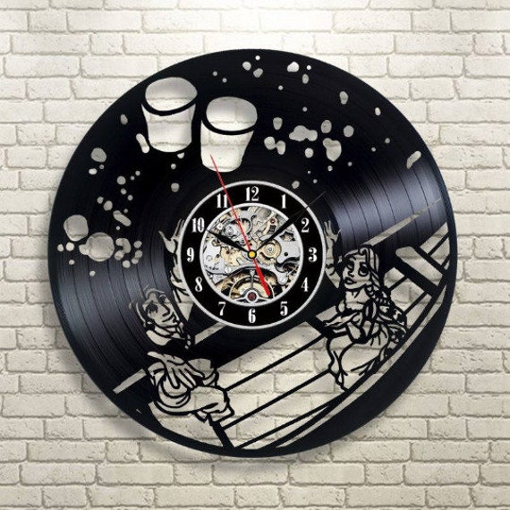 Walt Disney Horloge murale en vinyle superbe id/ée de cadeau de No/ël
