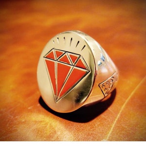 Enamel Signet Ring Collection Red Diamond