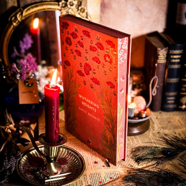 WUTHERING HEIGHTS hand-painted book edges - Emily Bronte Collector’s Edition Book