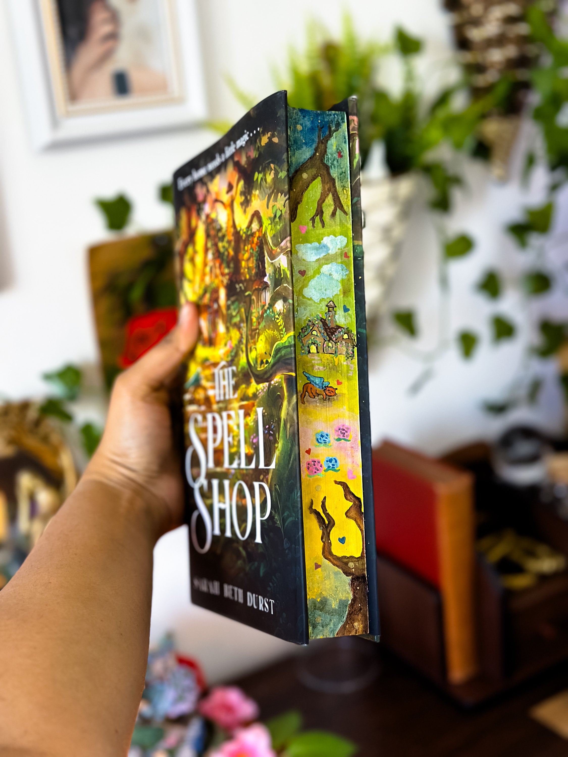 THE HANDPAINTED Book Edges Sarah Beth Durst Special