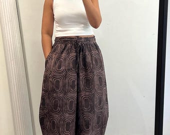 Bruine handgeweven batik culottes, 91 cm lang, Ankara baggy broek, One size (VK 8-14)
