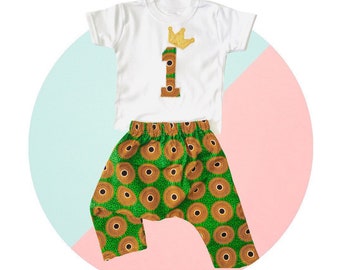 Groen en mosterd ankara 1e verjaardag appliqué outfit set, T-shirt en harem broek, Unisex peuters, cake smashing, fotoshoot outfit