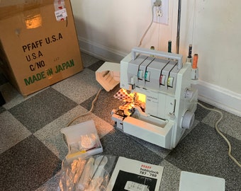 PFAFF Hobby Lock 788 Serger with Power Cord &Manual Accessories in Original Box Excellent