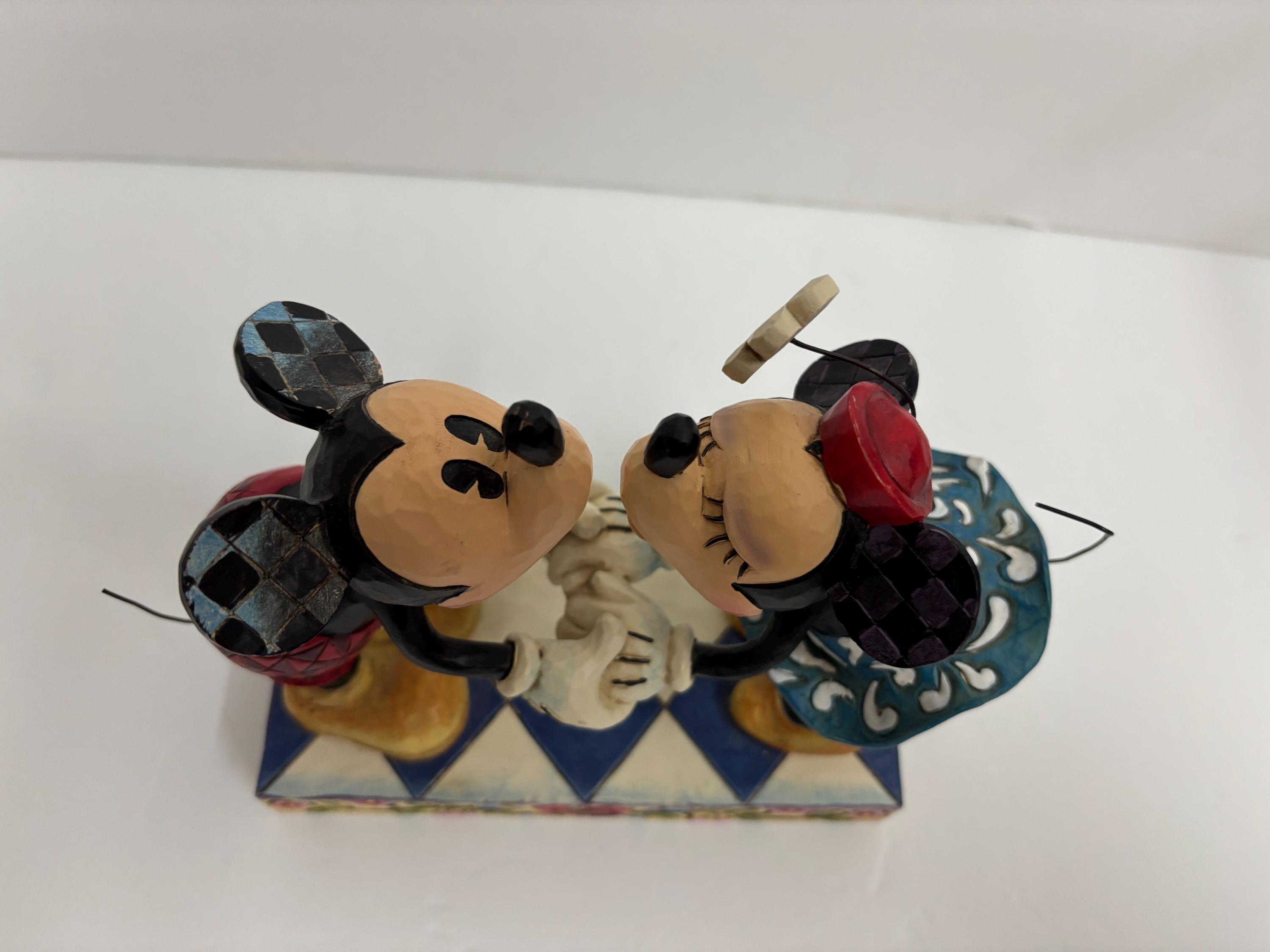 Excellent Mickey Mouse Disney Showcase Mickey Minnie Mouse Status Excellent - Etsy
