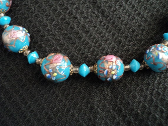 Vintage Rare Collectible Glass Beads Necklace - image 3