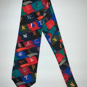 Vintage 1995 MLB Caps Baseball Man Neck Tie