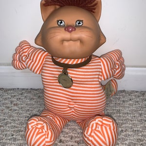 vintage Cabbage Patch Kids 1983 Koosas Brown Eyes Cat Doll Excellent