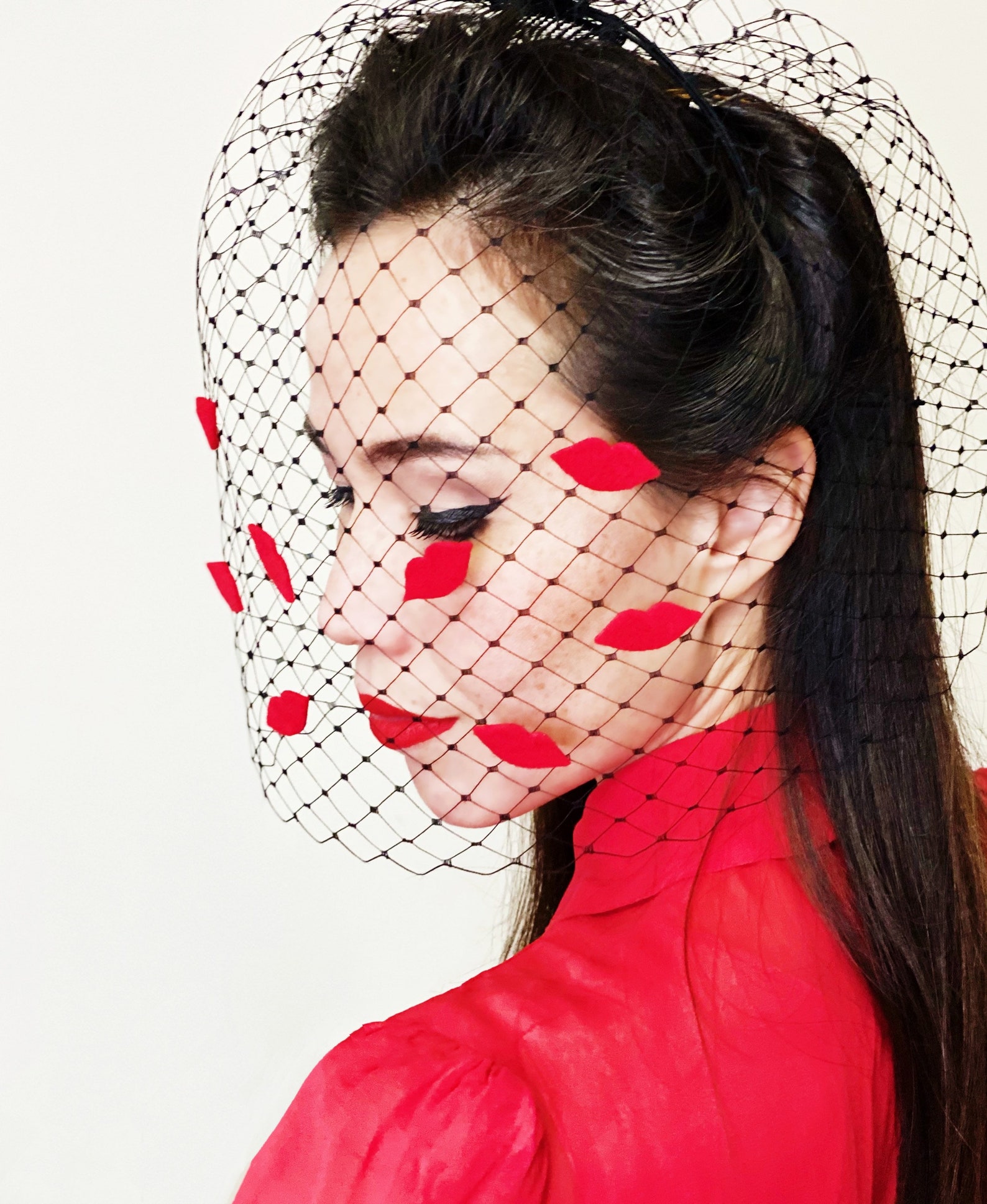 Red Lips Birdcage Veil Fascinator Love Kiss Hat Black Diamond Veil Felt