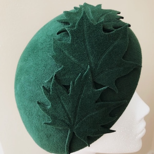 Chic Autumn Leaves Fur Felt Beret Forest Green Maple leaves Handmade Winter Wool Hat