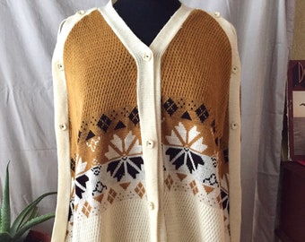 70s Knit Poncho Cape Fringe Nordic Cream Mustard Yellow vintage
