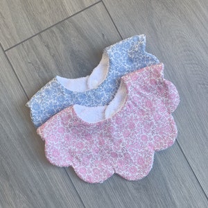 Liberty floral baby bib pink, baby scalloped bib cotton fabric
