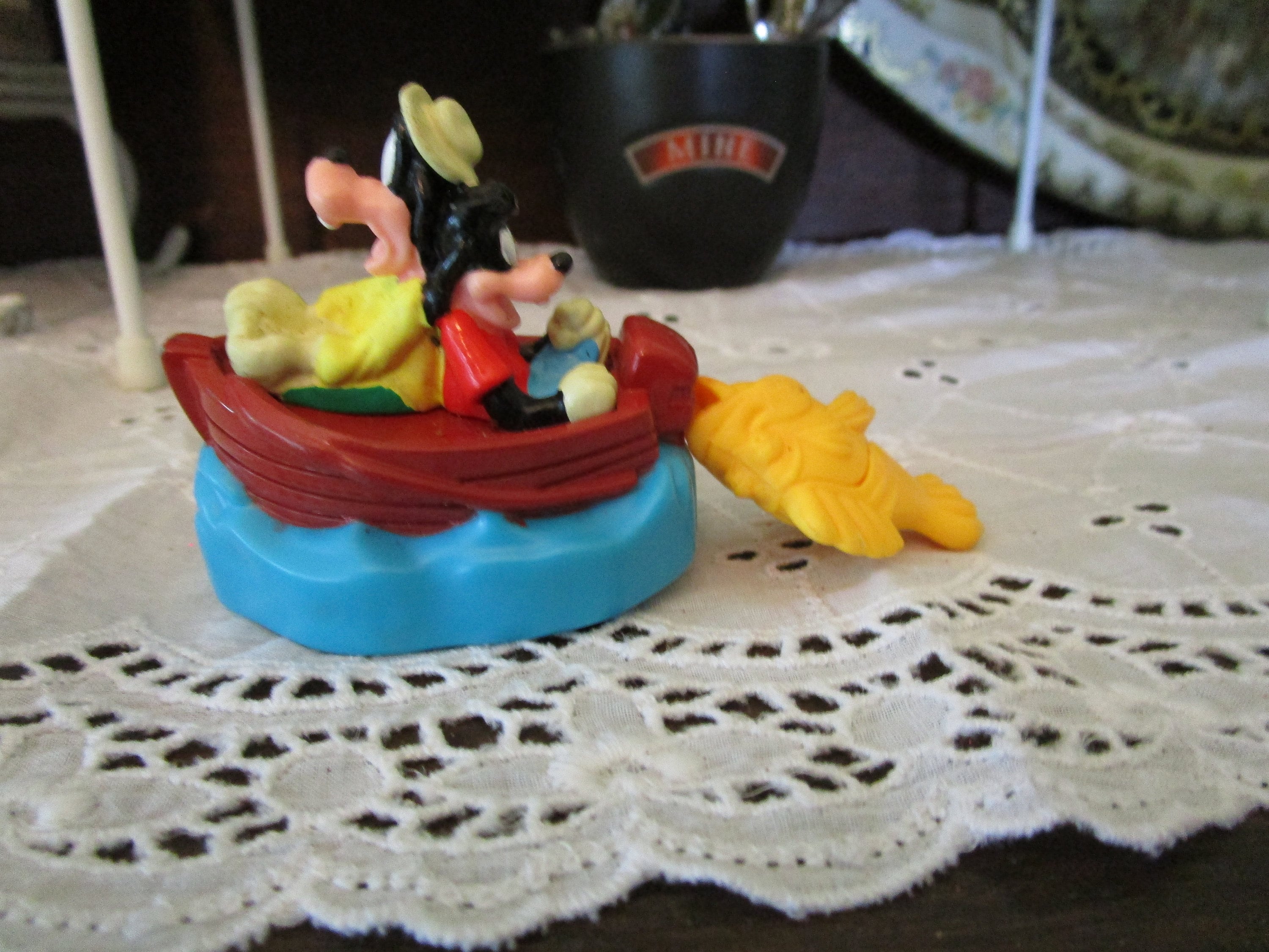 Vintage Disney Goofy and Max Fishing Wind up Toy Figure - Etsy