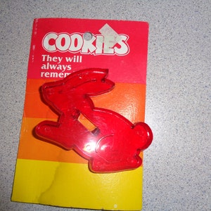 Vintage never used bunny rabbit red plastic cookie cutter