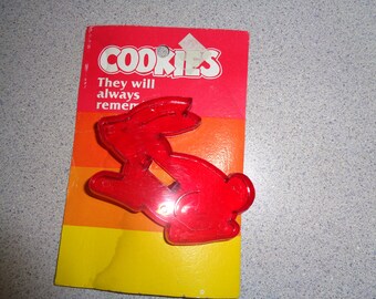 Vintage never used bunny rabbit red plastic cookie cutter