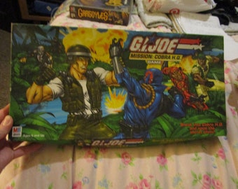 Vintage GI JOE Mural Puzzle - Milton Bradley MB Hasbro 221 Piece