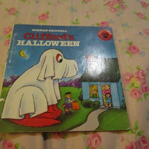 1986 Clifford&#39;s Halloween SC Book by Norman Bridwell Scholastic Book