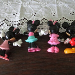 Vintage Lot of 4 Disney Toy Figures 3 Minnie Mouse and 1 Micky Mouse Bild 3