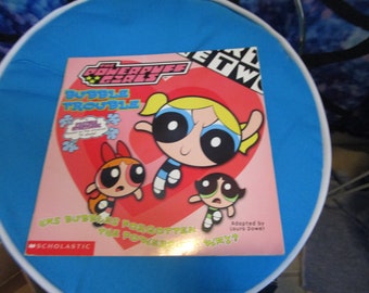 2000 The Powerpuff Girls Bubble Trouble Scholastic SC Book Adapted by Laura Dower First Scholastic Printing