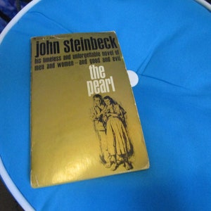 1962 The Pearl by John Steinbeck Softcover book