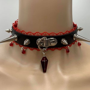 Bloodsucker Choker