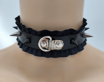 Pitch Black Choker