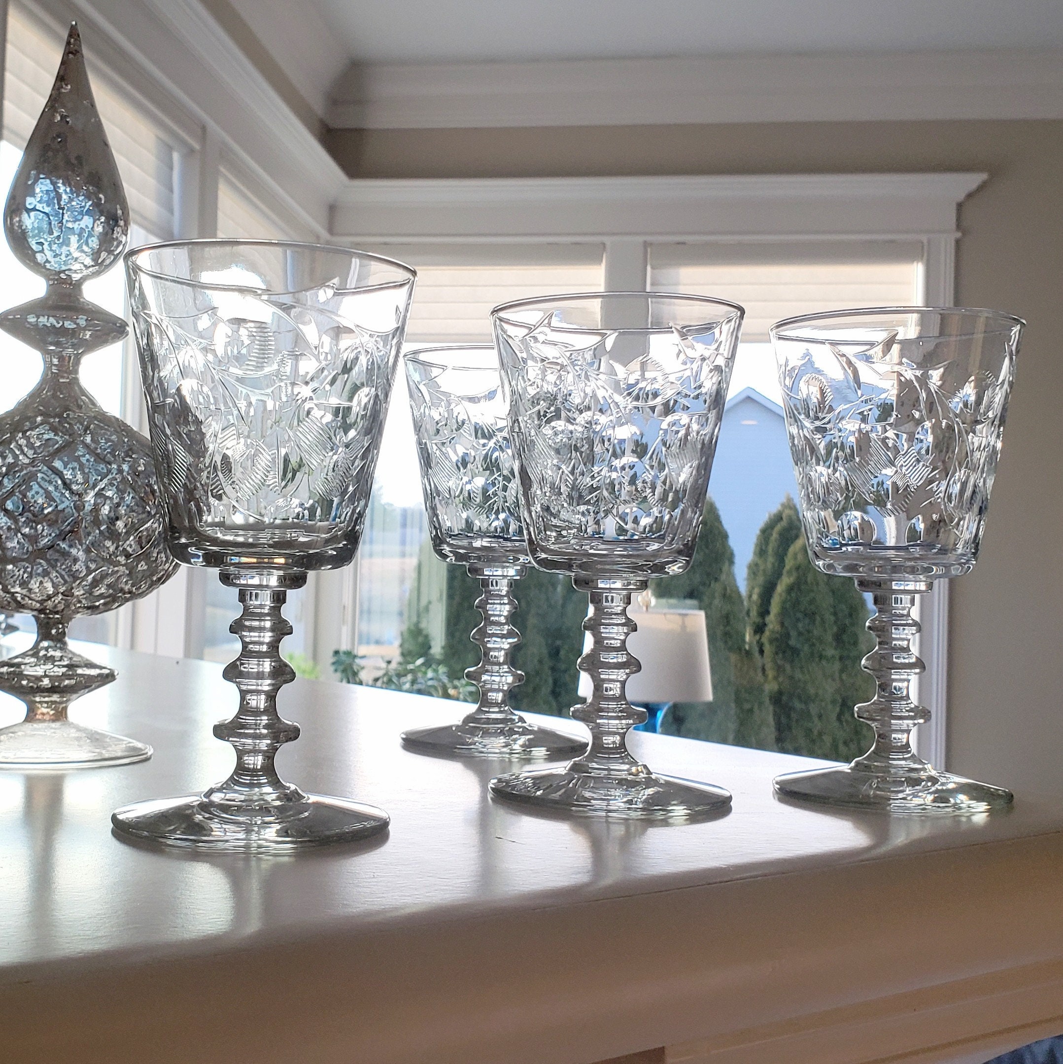 4 Vintage 1940s libbey Rock Sharpe 'charm' Crystal Three Ring Wafer