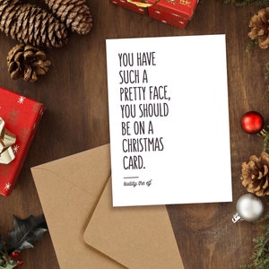 NOUVEAU ! Carte de Noël « Buddy l'elfe » | Film Elfe | Un si joli visage | pour les Fêtes drôle de Zazzle.be Liste d'envies Vous avez des idées ? Cadeau de Noël | Famille |  Emballage multiple disponible