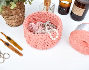 Girl's room decor basket Handmade small crochet storage basket  Small basket Jewellery storage basket Cosmetic storage basket Trinket dish