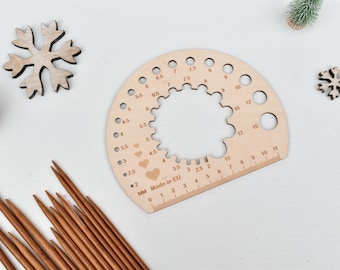 Knitting Needle Gauge with Ruler: Knitting Tool