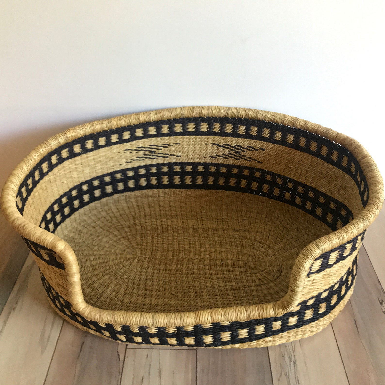 Large Woven Dog Bed Basket Dog Basket Handmade Dog Bed Etsy