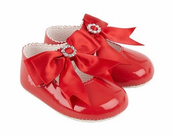 red patent baby shoes