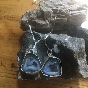 Tabasco geode necklace
