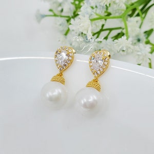 Classic Pearl Drop Earrings for Bride Cubic Zirconia Pearl Bridesmaid Earrings, Wedding Earrings Gift