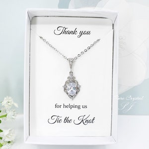 Antique Design Oval Cubic Zirconia Pendant Necklace for bridesmaid, Bridesmaid Jewelry gift