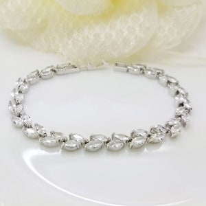 AAA Cubic Zirconia Wedding Leaf Bracelet, CZ Bracelet, Bridal Accessory, Leaf CZ Accessory