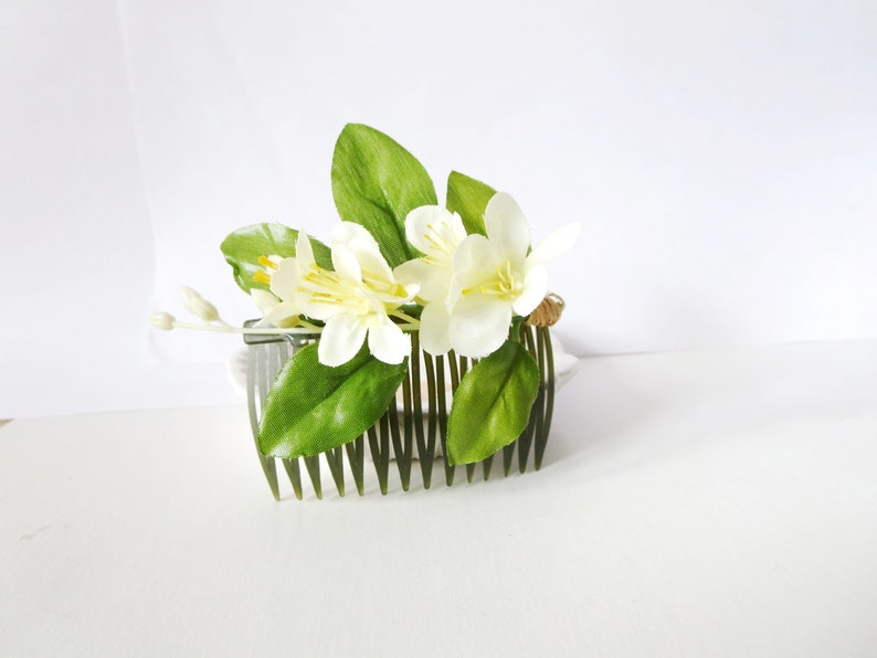 Lily of the valley hair comb,decorative hair comb bridesmaid Hair Accessories,wedding Flower Bridal comb Succulent comb