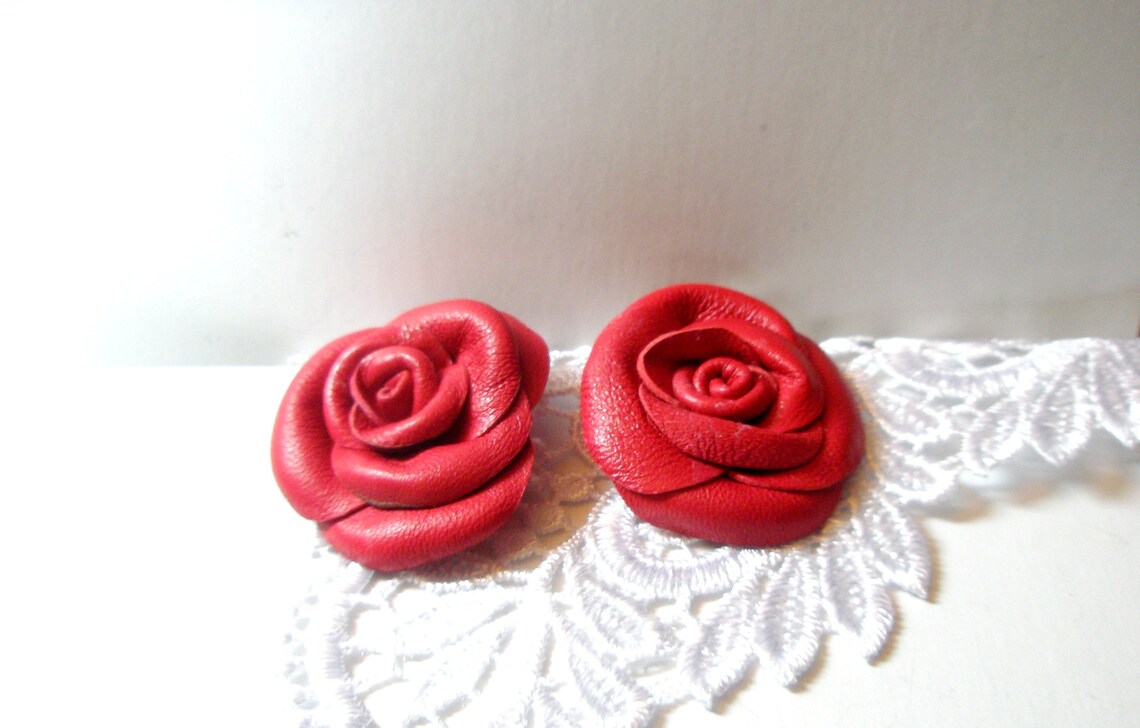 Shoe clips leather flowers Shoe clips White leather rose Etsy