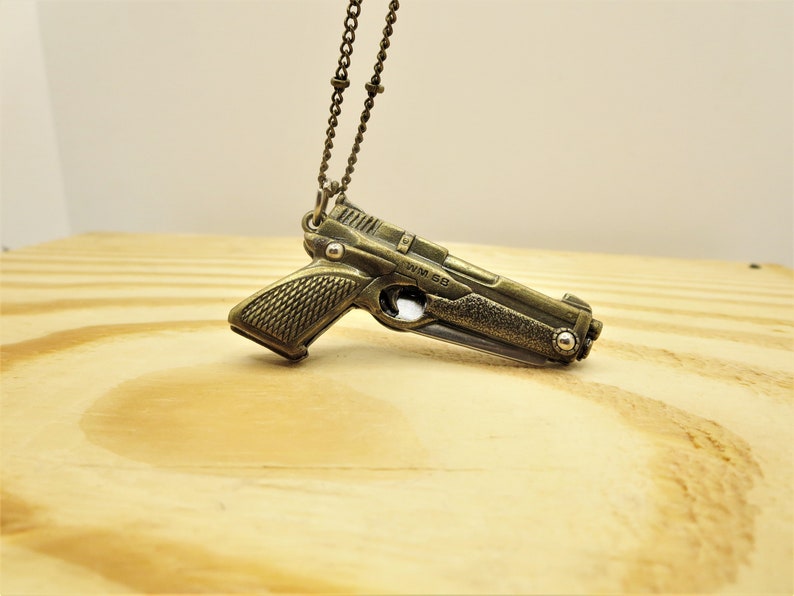 Cat Knife Necklace Vintage Peanut Pocket Knife Duck Necklace Etsy