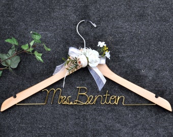 Bride flower wedding dress hanger, Last name bride wedding hanger