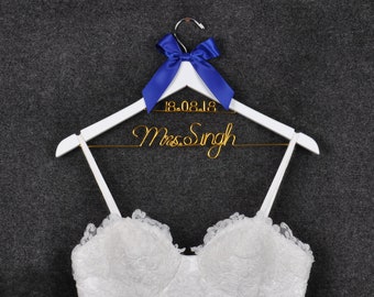 Wedding Bride Hangers, Bachelor Party Bridesmaid Gifts, Wedding Date Hanger