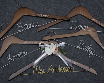 Name&Date Engraved Hanger,Wedding Set Hangers,Bride hanger,Bridesmaid Hanger, Maid of Honor Gift, Last Name Hanger, Sister Wedding Gift,