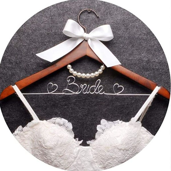 Customized wedding hanger, wedding gift, bride hanger, wedding dress hanger, wire name hanger, pearl decoration hanger
