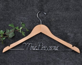 Wedding Hanger , Mrs Hanger , Bride Hanger , Bridesmaid Hanger , Wedding Gown Hanger , Wedding Dress Hanger , Wedding Robe Hanger